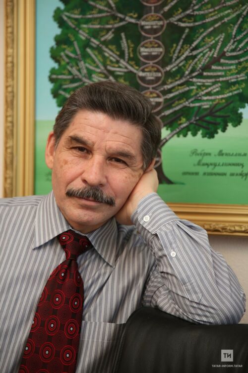 Народный поэт РТ Роберт Миннуллин