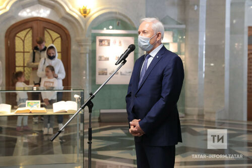 Казанда Коръәннең төрле телләргә тәрҗемә ителгән басмалары күргәзмәсе ачылды 