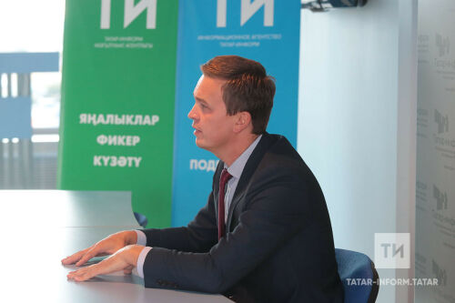 Әтнә театры директоры Ленур Зәйнуллин белән интервью