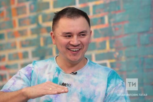 «Гадел әңгәмә» тапшыруыннан фоторепортаж