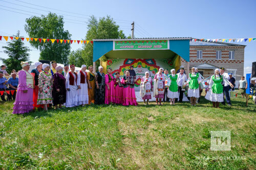 Чувашиянең Сориле авылында Сабан туе һәм конференция