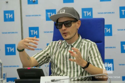 «Тәэсир» татар видеороликлары бәйгесенә багышланган матбугат чарасыннан фоторепортаж