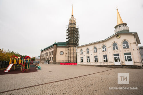 Ижауның Үзәк мәчете һәм «Гармония» Халыкара белем бирү үзәгеннән фоторепортаж