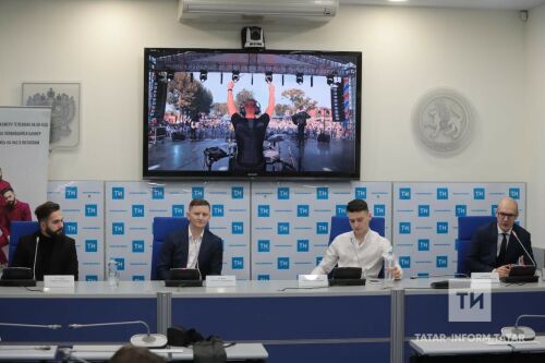 «MINGAZOV» кавер-төркеме иҗатына багышланган матбугат очрашуыннан фоторепортаж