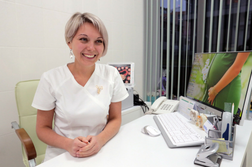 Репродуктолог Айнара Абитова белән интервьюдан фоторепортаж