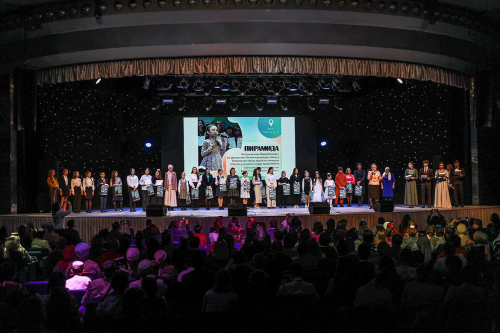 "Әдәби марафон" һәм "Белем җәүһәрләре" бәйгеләре җиңүчеләрен бүләкләү