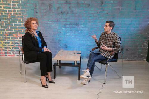 Зәйнәб Фәрхетдинова белән «Гадел әңгәмә»дән фоторепортаж