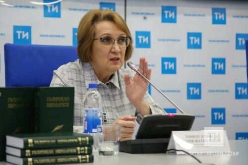 Галимҗан Ибраһимовның академик тупланмасы басылып чыгу уңаеннан матбугат очрашуы