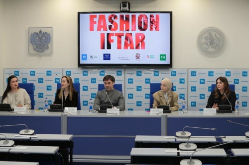 Казанда алтынчы Fashion Iftar уздыруга багышланган матбугат конференциясеннән фоторепортаж