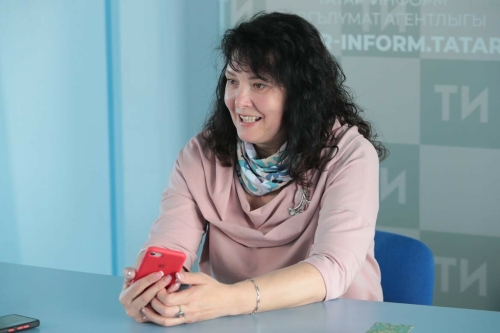 Журналист Мөршидә Кыямова белән әңгәмәдән фоторепортаж