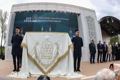 Җәмигъ мәчете төзелешенә истәлек ташын ачу тантанасыннан фоторепортаж