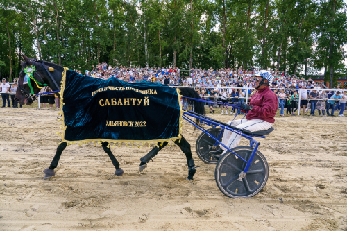 Ульяновск федераль Сабан туендагы ат чабышыннан фоторепортаж