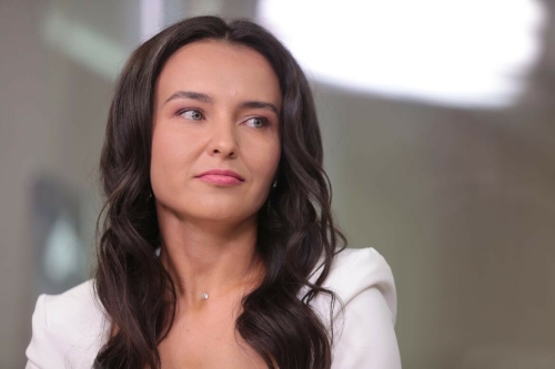 Татарстан-24 телеканалы алып баручысы Гөлүсә Сөнгатуллина белән әнгәмәдән фоторепортаж