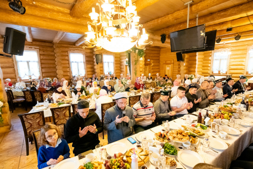 Төркия Республикасының Казандагы генераль консуллыгы үткәргән ифтардан фоторепортаж