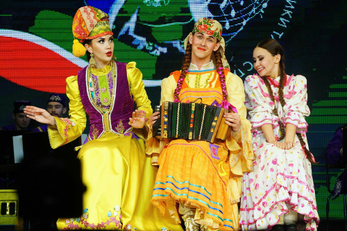 Татарстан дәүләт җыр һәм бию ансамбле концертыннан фоторепортаж