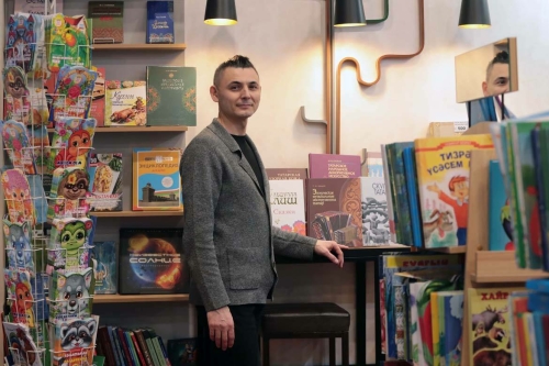 «Риваять» төркеме җитәкчесе Руслан Габитов һәм Гөлфия Шәрәпова белән әңгәмәдән фоторепортаж