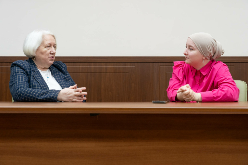 Тел галиме, профессор Әлфия Йосыпова белән әңгәмәдән фоторепортаж