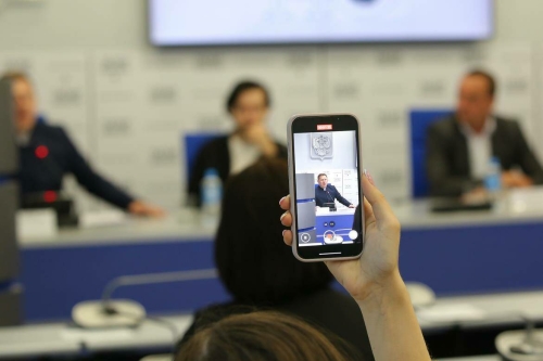 Габдулла Кариевның 140 еллыгы һәм театрда чаралар уздыруга багышланган матбугат очрашуыннан фоторепортаж