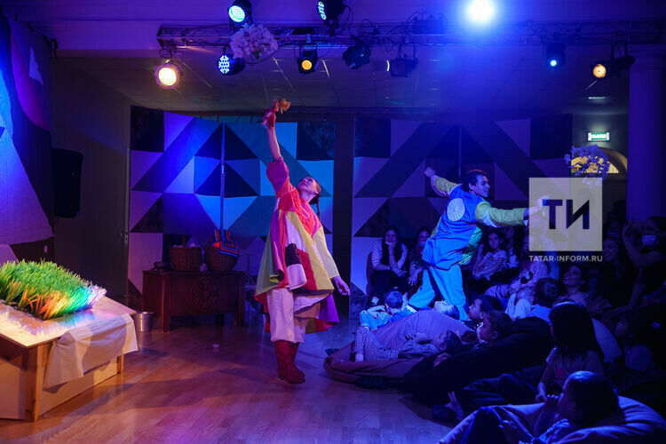 Кариев театры Санкт-Петербургта узган балалар театрлары фестивалендә җиңде