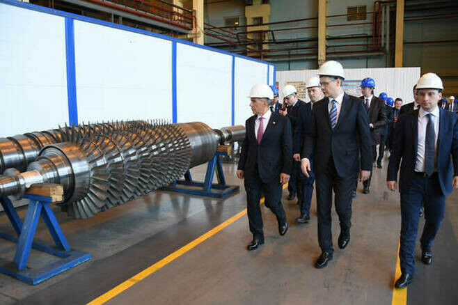 ТР Президенты Петербургта «РЭП Холдинг» җитештерү мәйданчыгы куәтен бәяләде