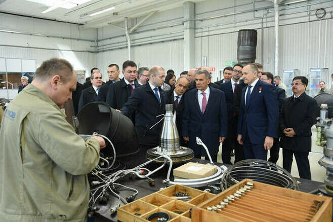 Рөстәм Миңнеханов Санкт-Петербургта "Климов” Акционерлык җәмгыятендә булды