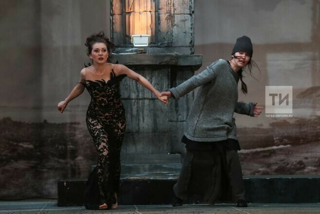 Театр тәнкыйтьчесе А.Вислов: "Антигона" – милли театрда европача куя алуның ачык мисалы 