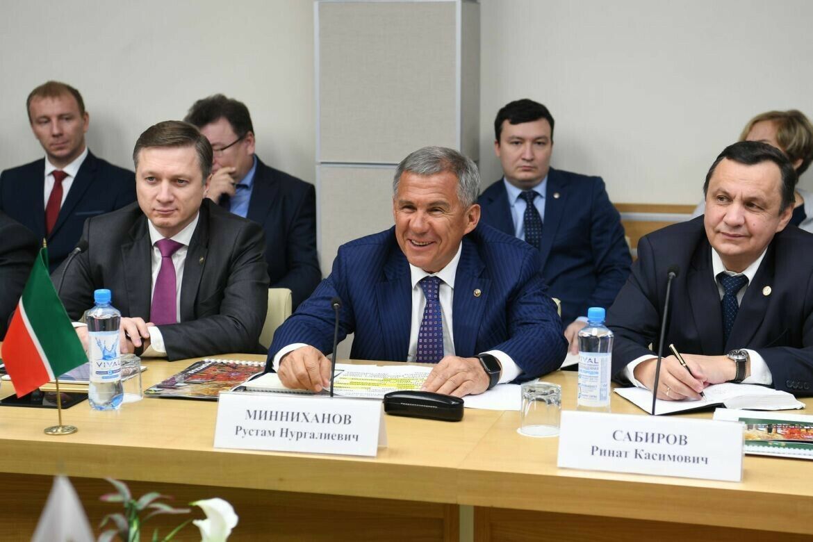 Миңнеханов Томск башлыгына ИТ-технология өлкәсендә хезмәттәшлекне үстерергә тәкъдим итте