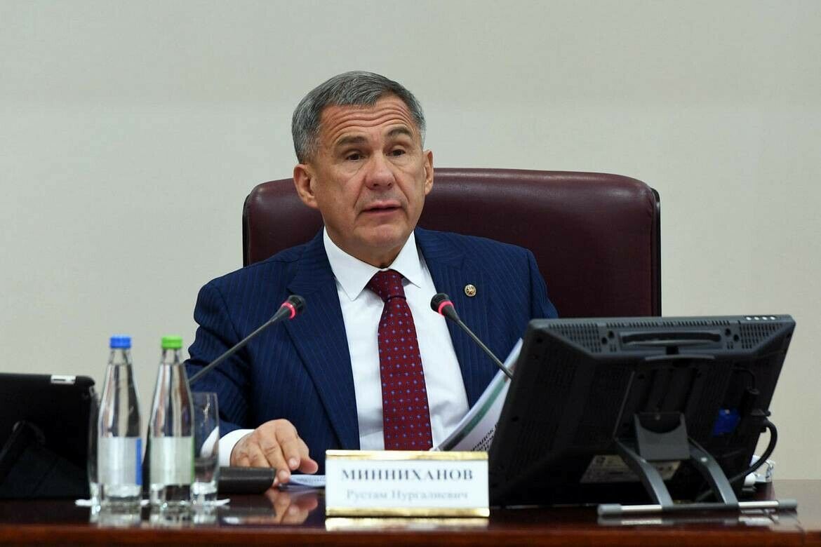 Рөстәм Миңнеханов милли сәясәт стратегиясе буенча федераль планга идеяләр кертүне сорады