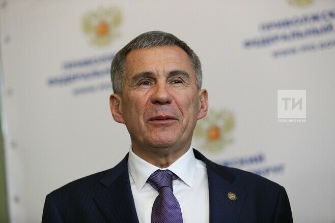 Рөстәм Миңнеханов Хөкүмәт составындагы кадрлар белән бәйле карарларга бәя бирде