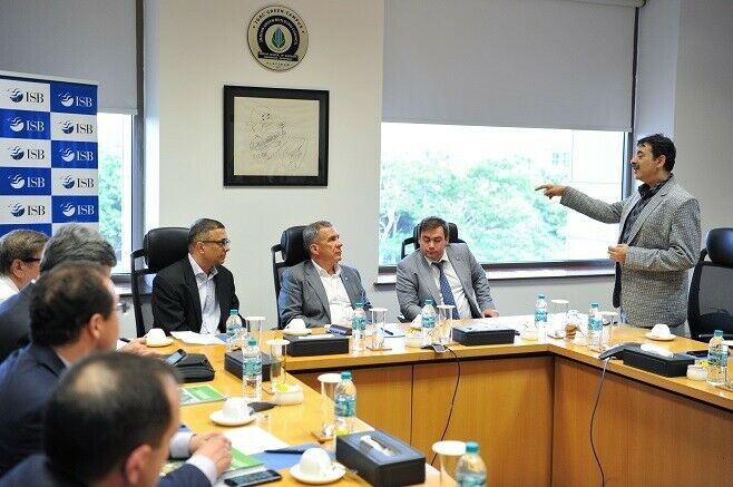 Рөстәм Миңнеханов Һиндстанда «Махиндра» машина төзелеше компаниясе эшчәнлеге белән танышты