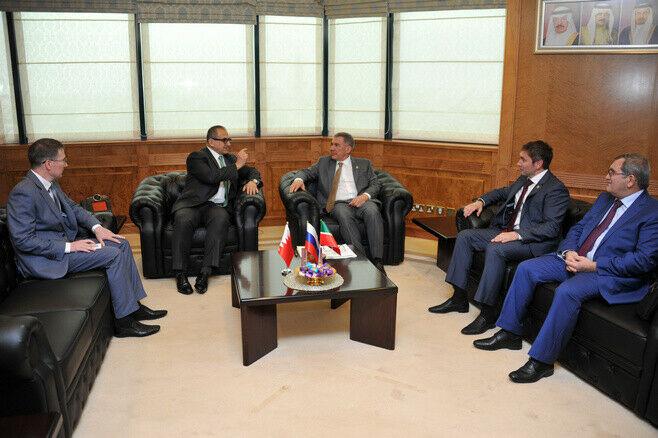 Рөстәм Миңнеханов Бәһрәйн ислам банкы җитәкчесен Татарстанга чакырды