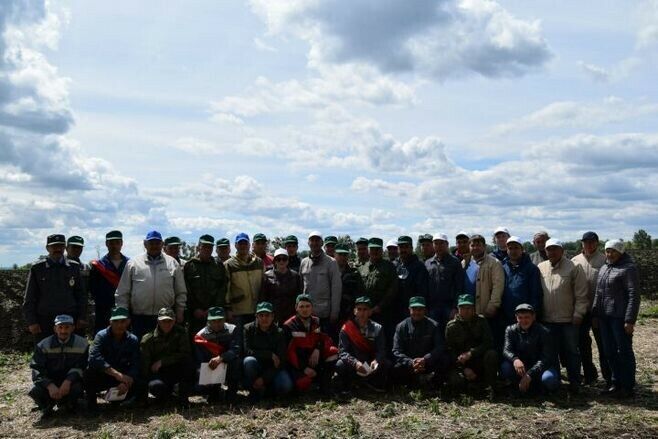 Ютазы районы механизаторлары сабанчылар бәйгесендә катнашты