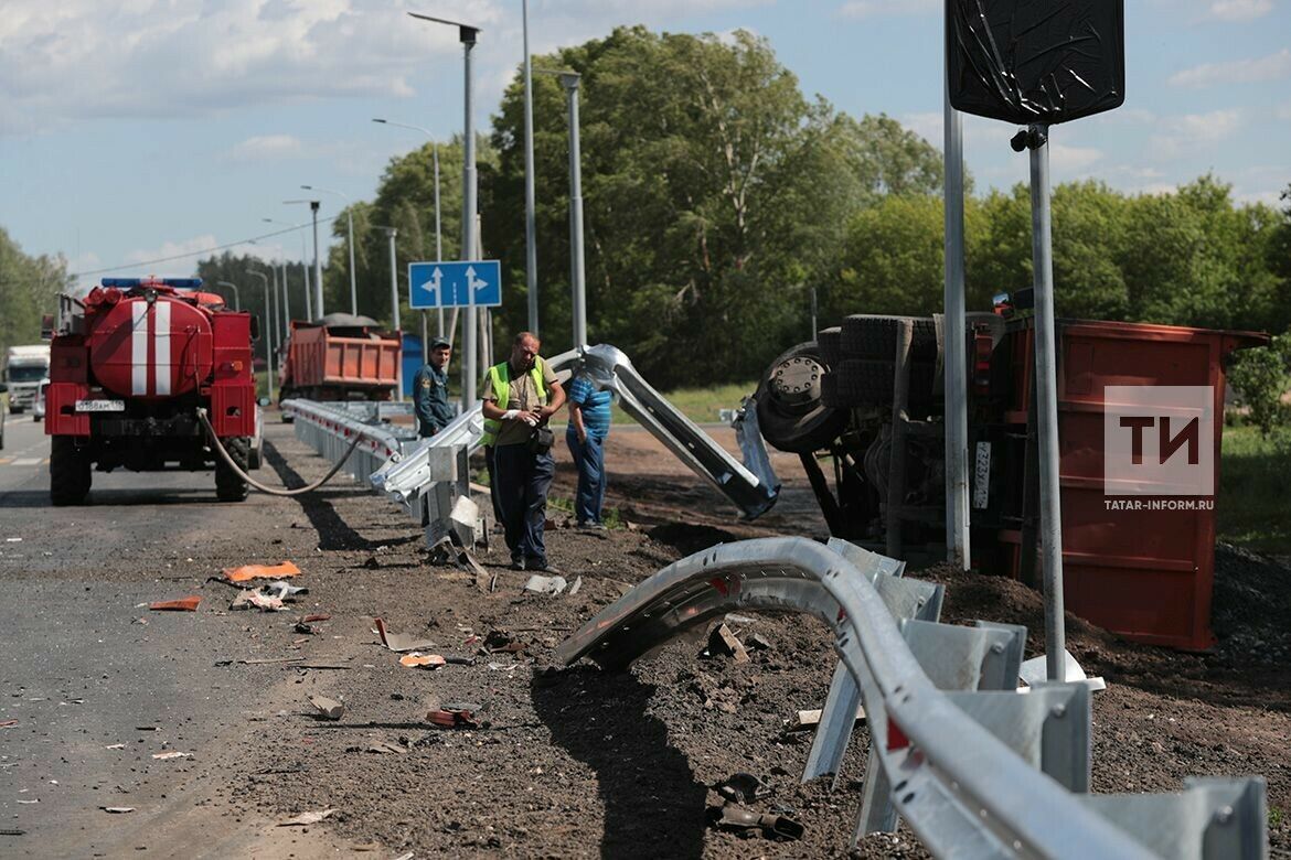 Казан–Оренбург юлында җиңел машина "Камаз"га бәрелеп, бер кеше үлде  