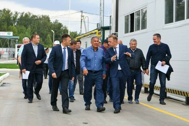 Рөстәм Миңнехановка Биектауда татар авылында этнографик туризм проекты тәкъдим иттеләр