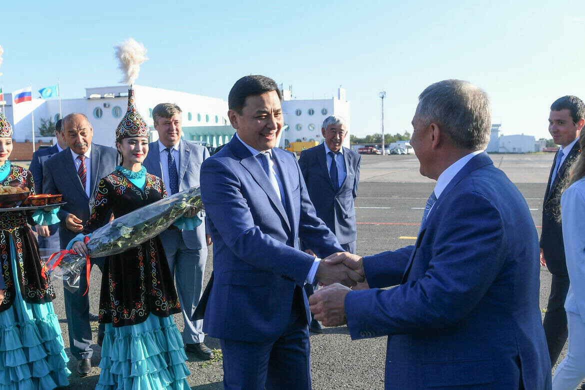 Рөстәм Миңнеханов Көнбатыш Казахстан өлкәсе Сабан туенда катнаша