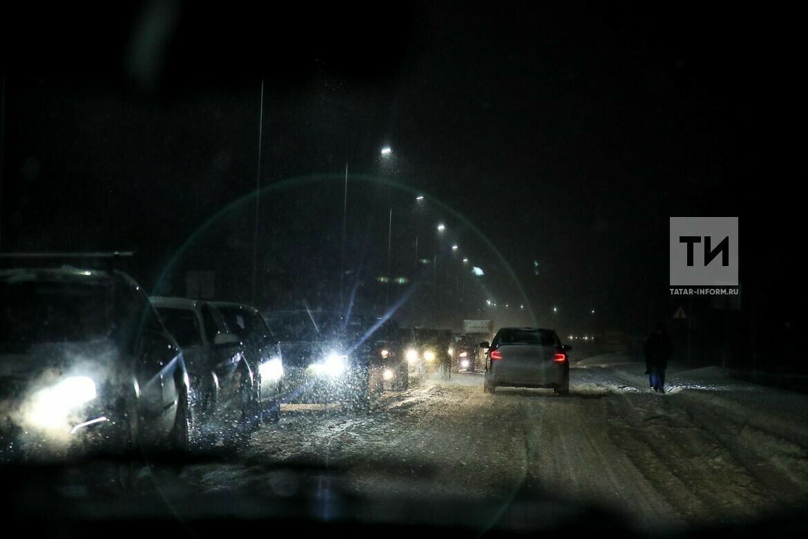 Буран чыгу сәбәпле, Татарстан юлларында йөк машиналары хәрәкәте чикләнде