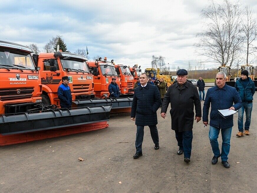 Түбән Камада кар чистарту техникасының әзерлеген тикшерделәр