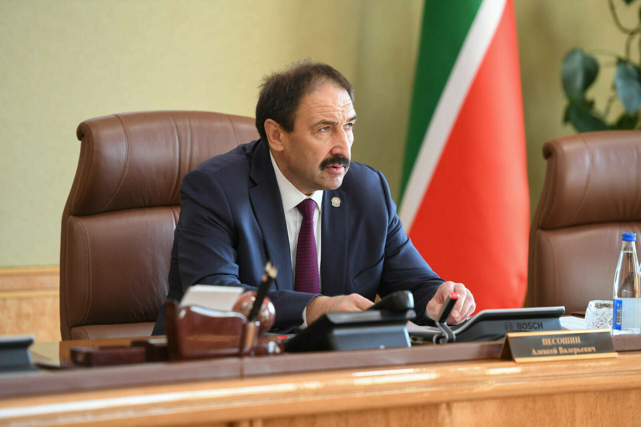 Татарстанда цифрлы телевидениегә күчү мәсьәләсе турында сөйләштеләр