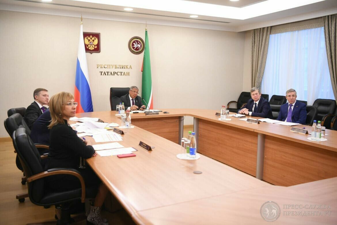 Миңнеханов Стратегик үсеш һәм илкүләм проектлар советы утырышында катнашты   