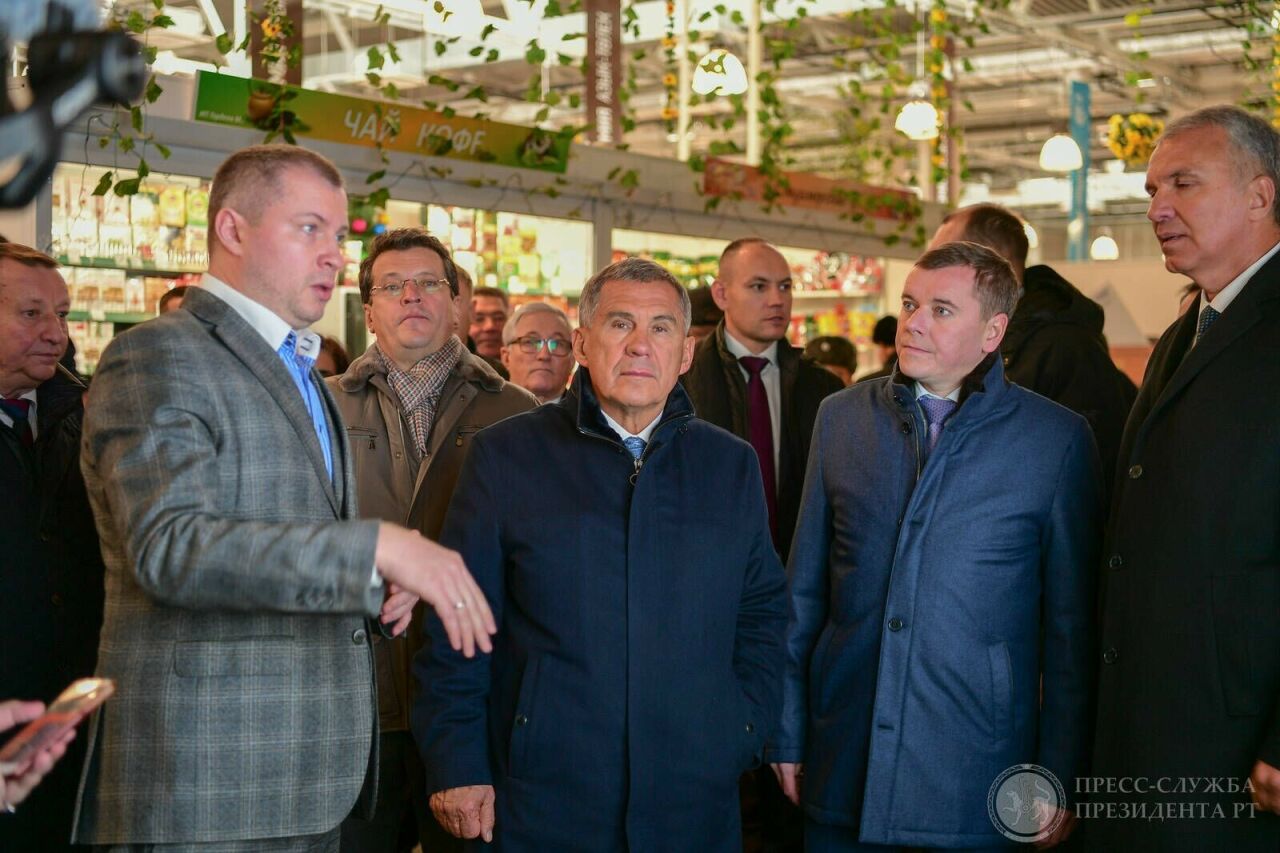 Татарстан Президенты «Казан» агросәнәгать паркындагы хәйрия акциясен хуплады