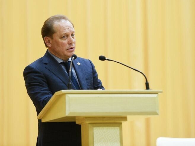 Айдар Метшин Иске Чишмә авыл җирлегендә халык җыенында катнашты