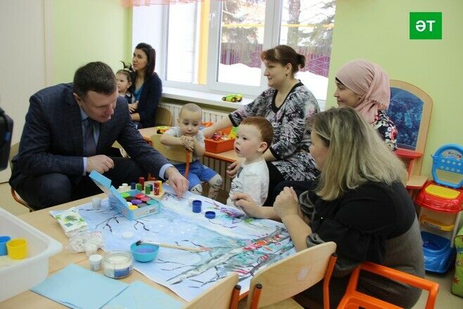 Әлмәттә яңартылган балалар бакчасы ачылды