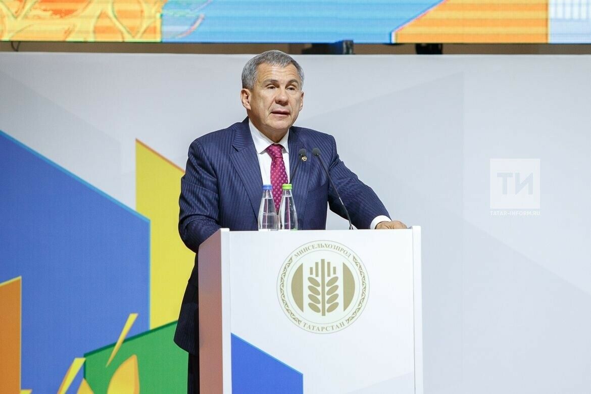 Рөстәм Миңнеханов ялган сөт продукциясен җитештерүчеләргә карата катгый җәза күрергә өнди