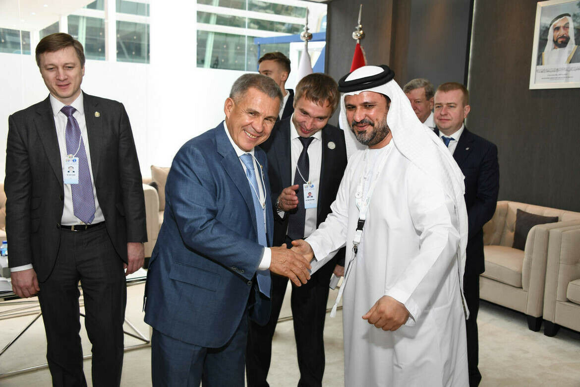 Миңнеханов Tawazun җитәкчелеге белән суднолар төзелеше хезмәттәшлеге турында сөйләште

