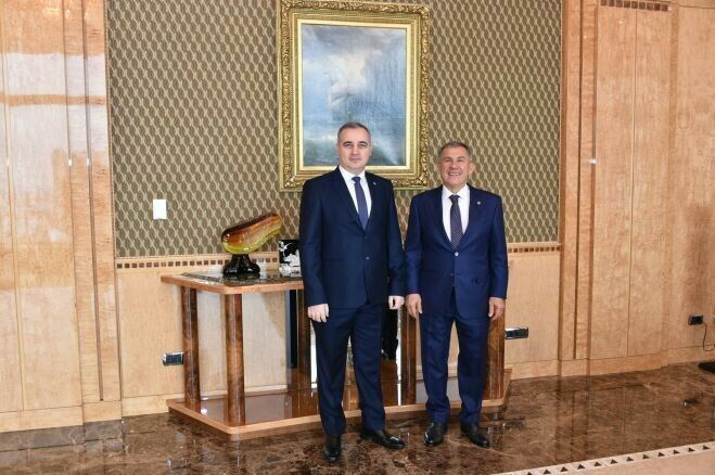 Миңнеханов Төрекмәнстан Республикасының Россиядәге илчесе Батыр Ниязлиев белән очрашты