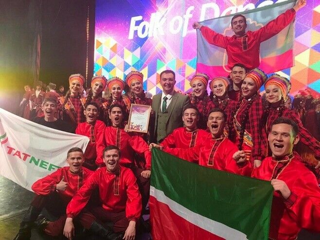 Әлмәт биючеләре дөньякүләм бәйгедә җиңде