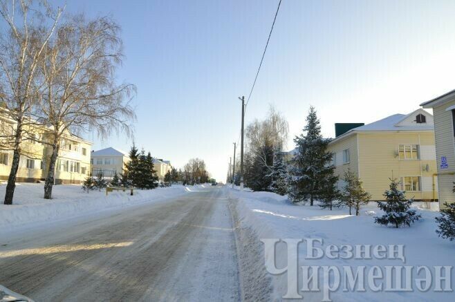 Чирмешәндәге бер кибет янында шикле чемодан табылган