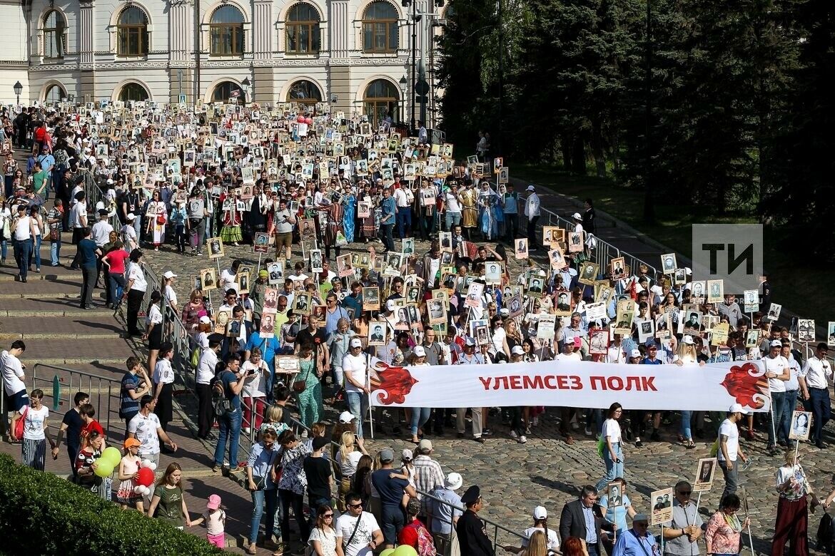 Александр Черемнов “Үлемсез полк” тарихны яңадан язарга юл бирми дип саный