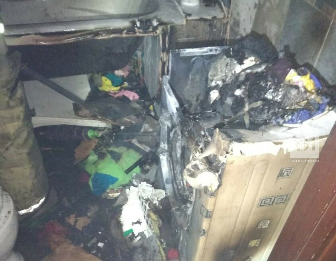 Чаллыда кер юу машинасыннан янгын чыгып, ике кеше имгәнгән