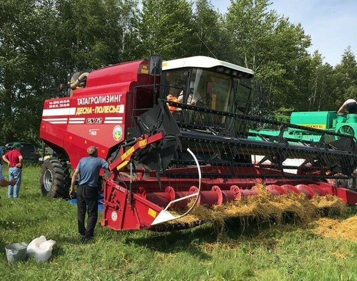 Актаныш районында комбайннар "имтихан тота"